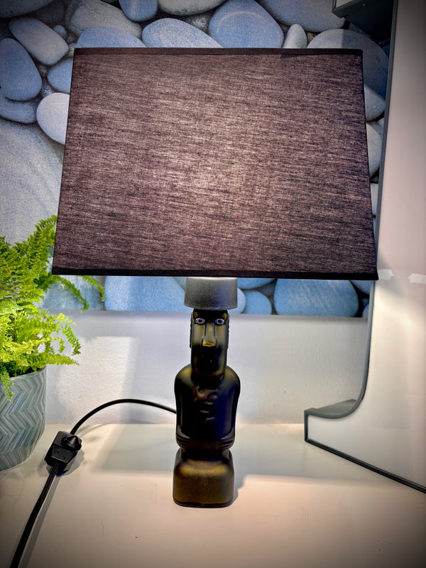Osterinsel-Lampe