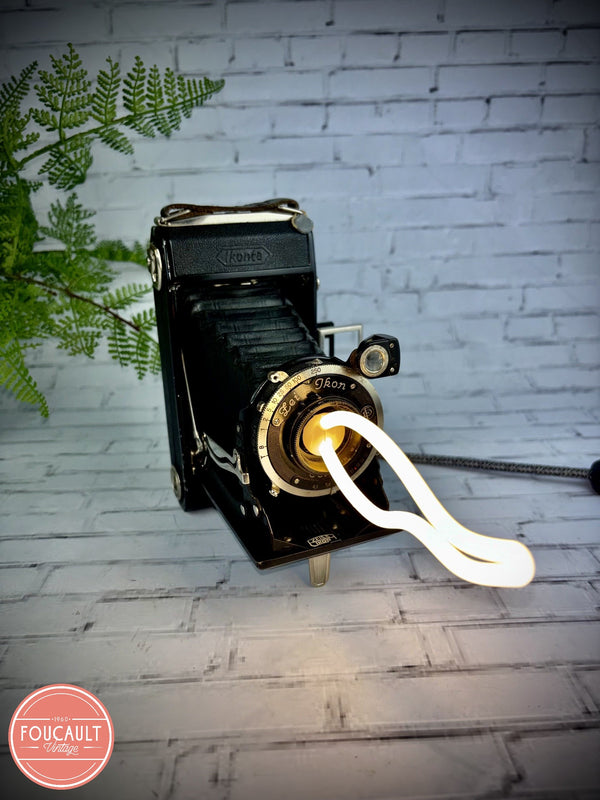 Balgenkamera "Zeiss Ikon"