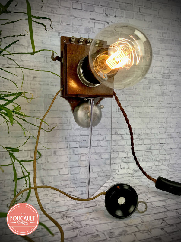 Antikes Wandtelefon