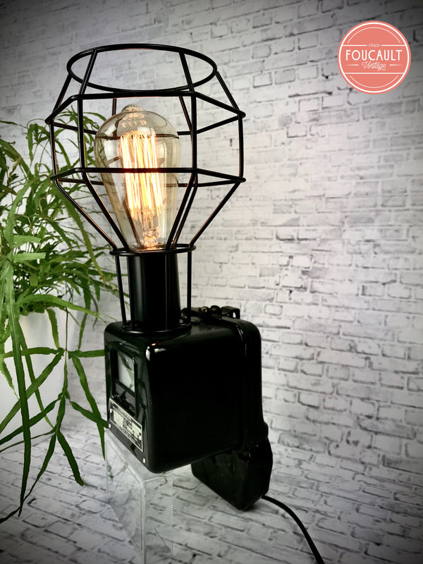 Stromzähler-Wandlampe
