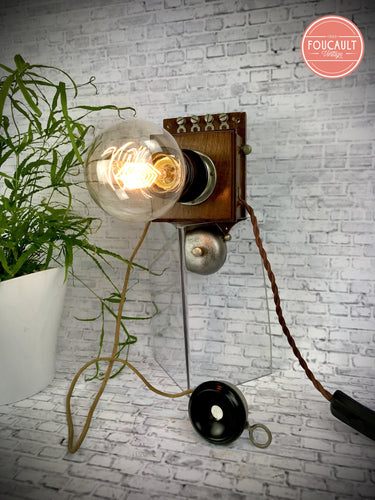 Antikes Wandtelefon