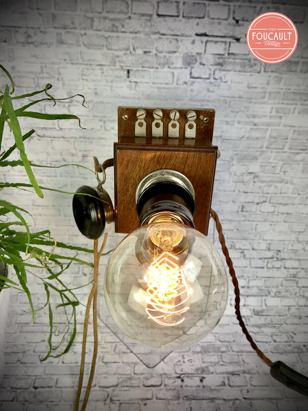 Antikes Wandtelefon